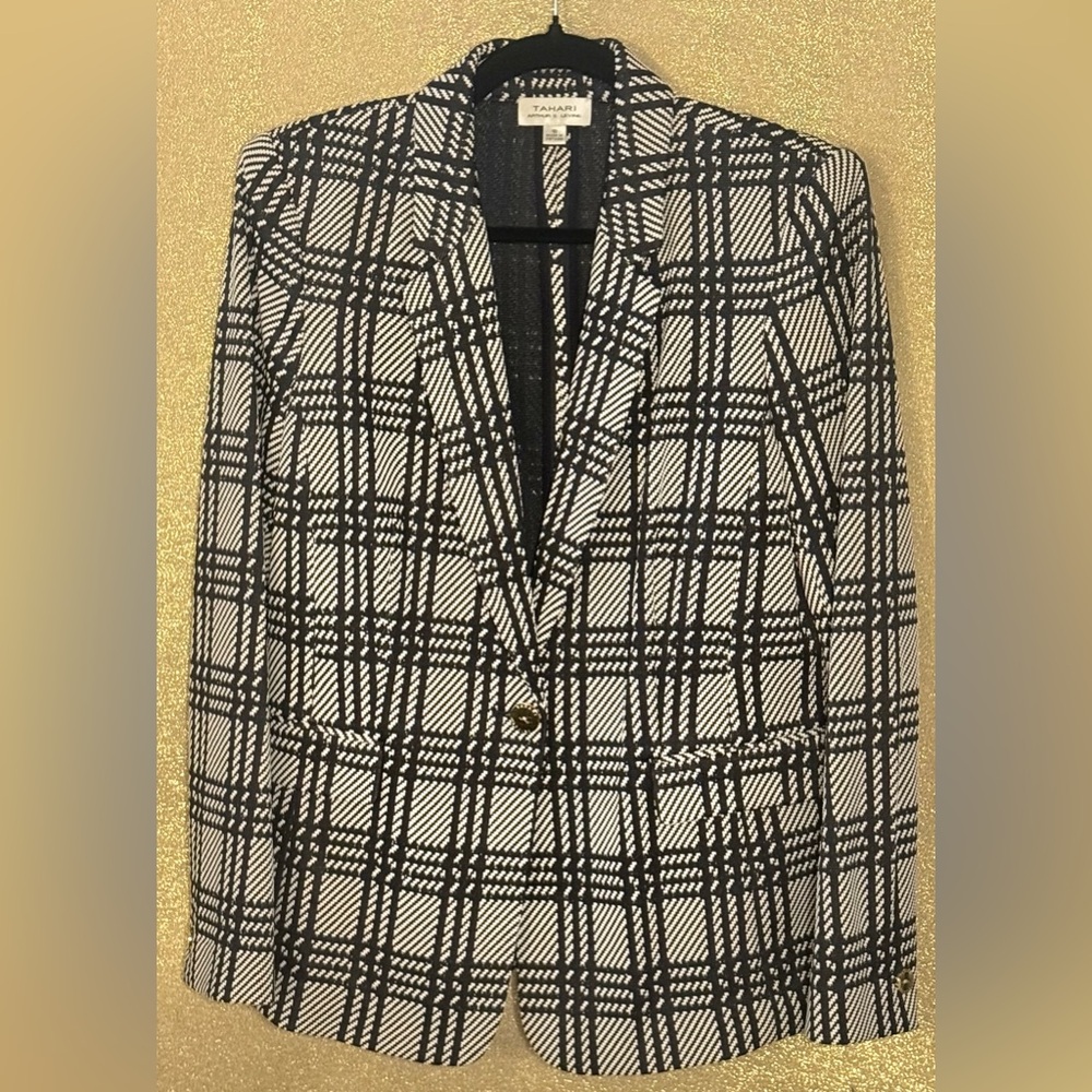 Tahari Black and White Plaid Blazer
